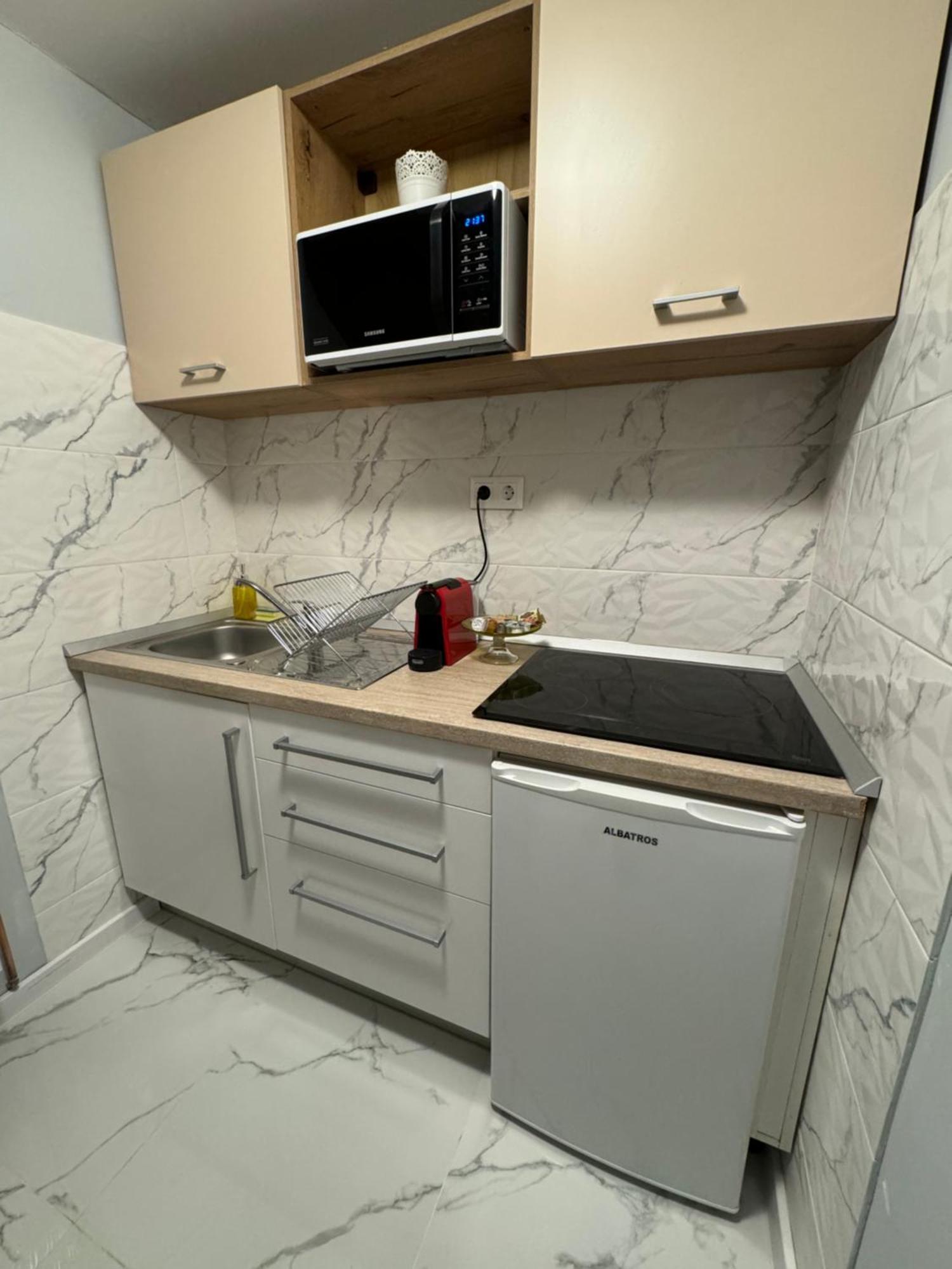 City Center Apartman Satu Mare Exterior foto