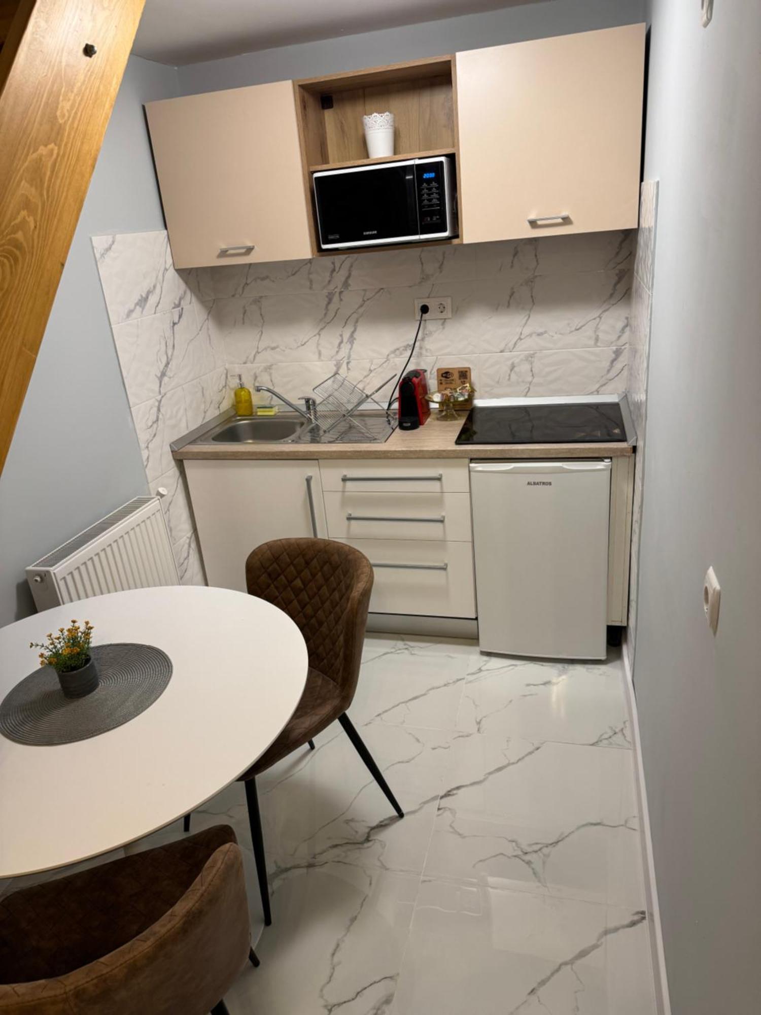 City Center Apartman Satu Mare Exterior foto