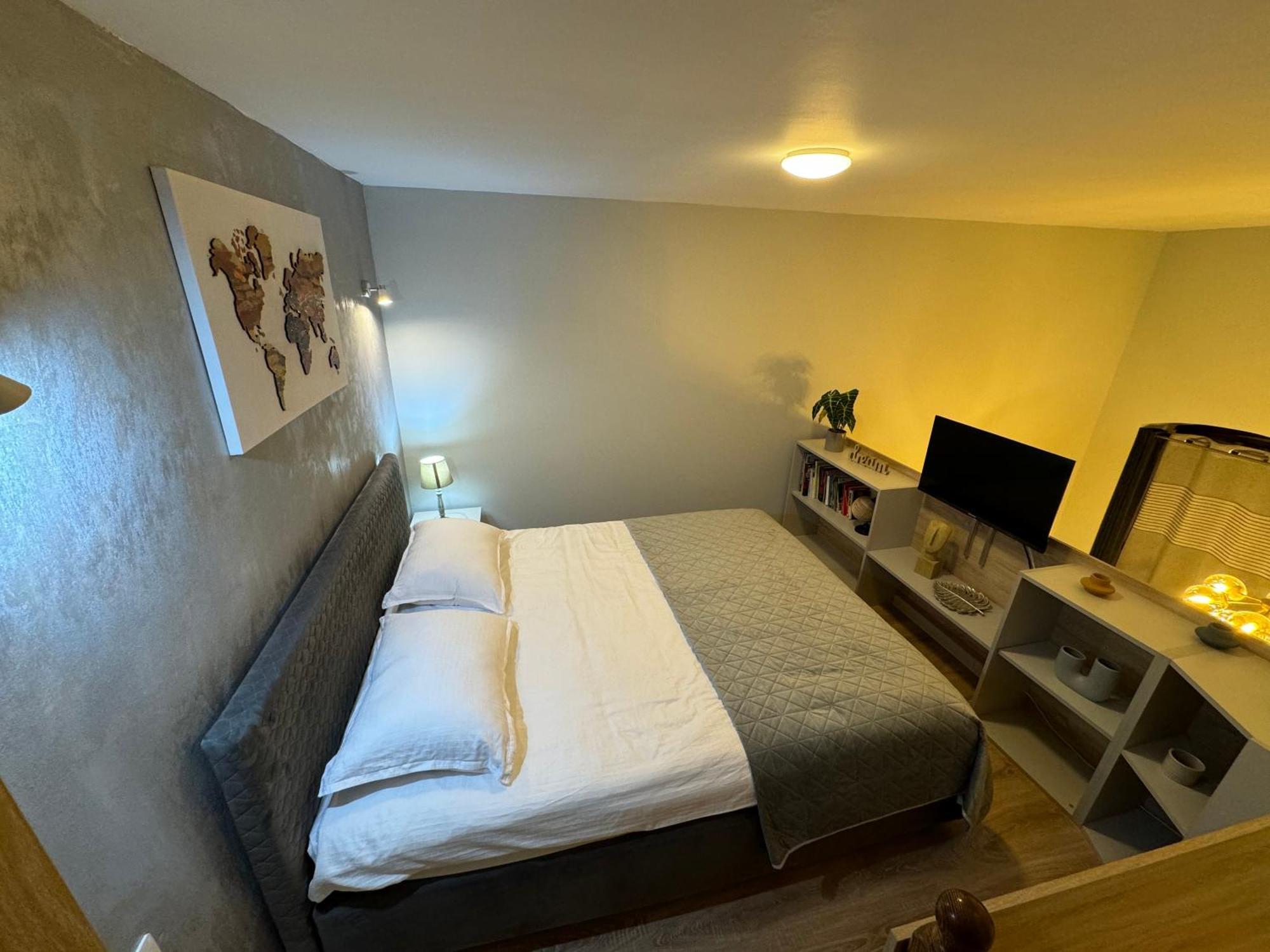 City Center Apartman Satu Mare Exterior foto